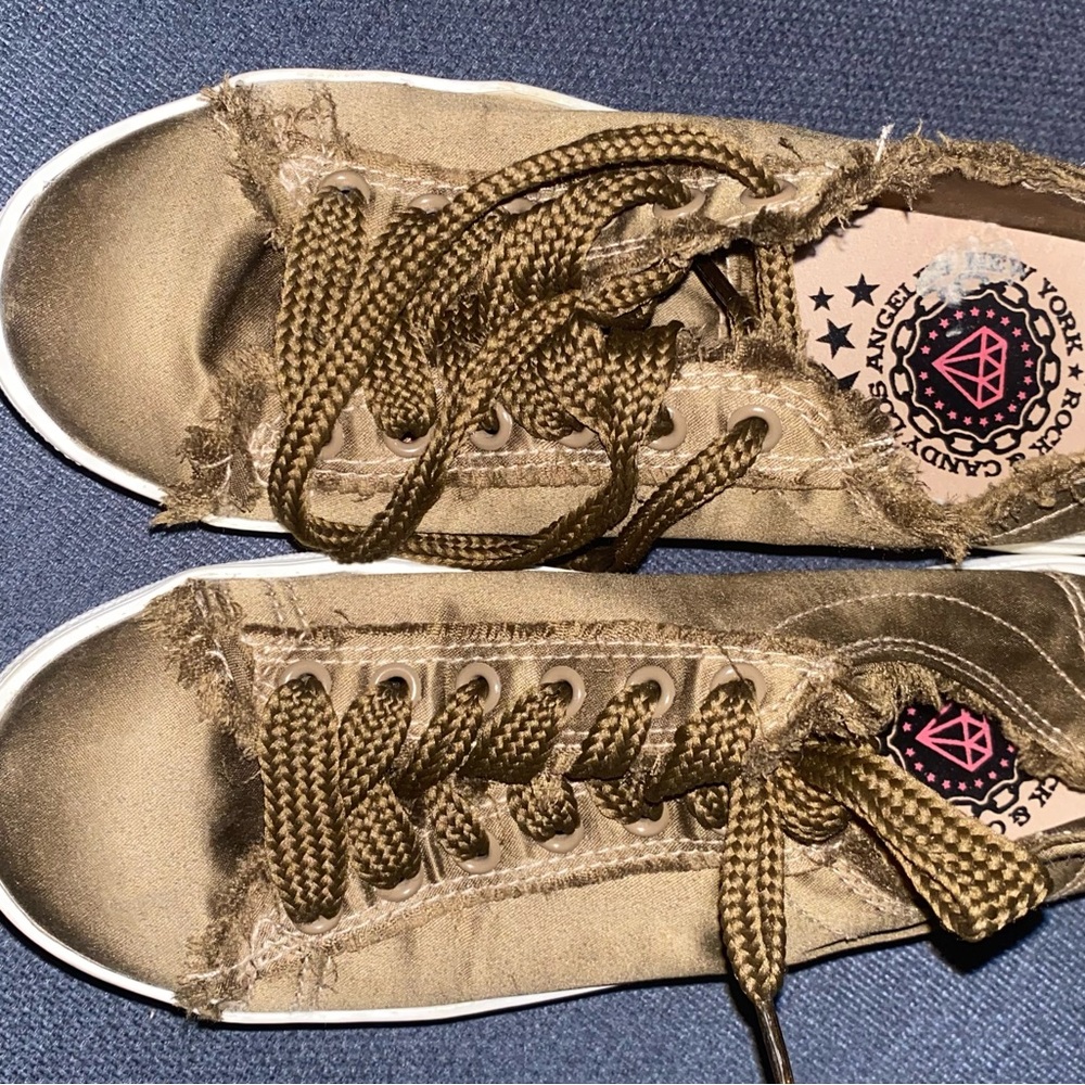 Fashion sneakers New York Rock Candy size 6.5  Golden brown slightly worn